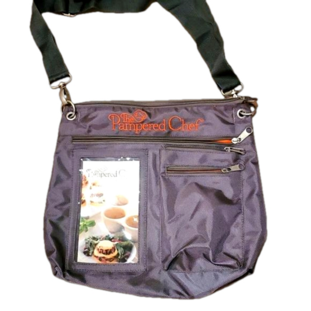 Pampered chef tote bag